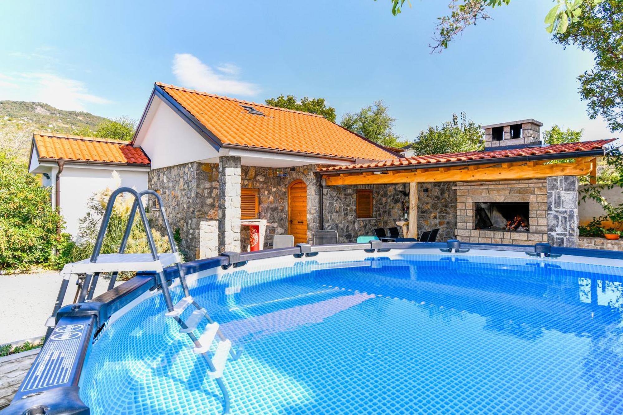 Apartman Lavanda Sa Bazenom I Okucnicom 4* Hreljin Luaran gambar