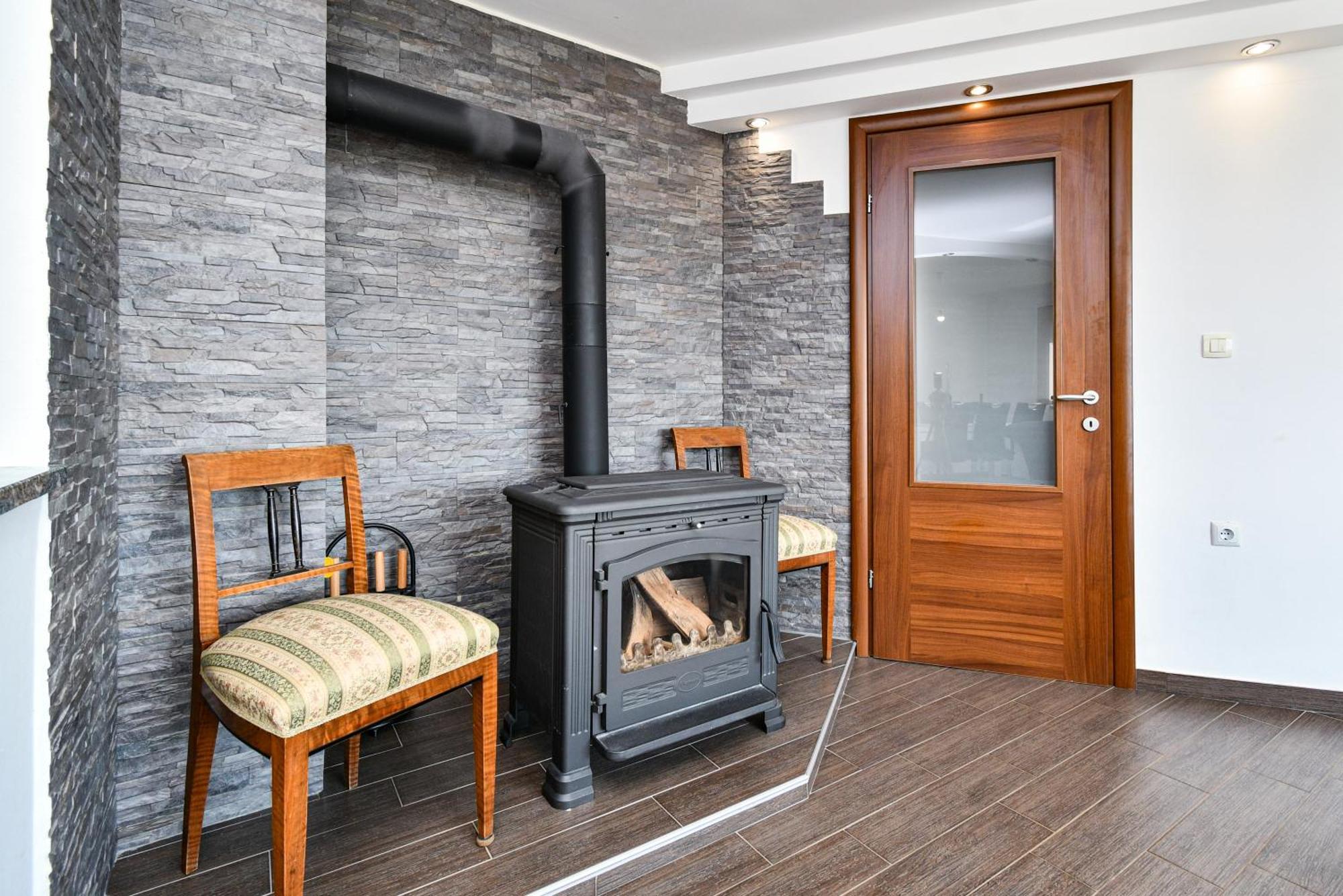 Apartman Lavanda Sa Bazenom I Okucnicom 4* Hreljin Luaran gambar