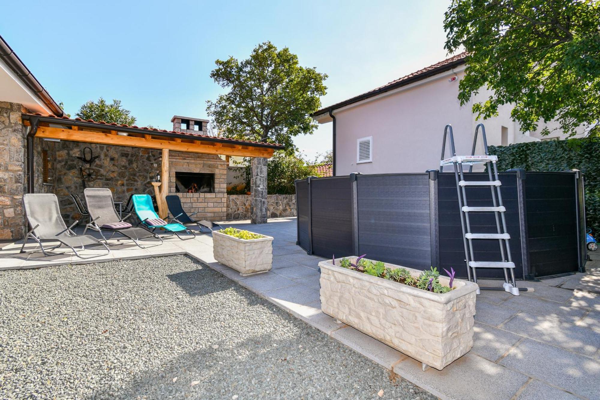 Apartman Lavanda Sa Bazenom I Okucnicom 4* Hreljin Luaran gambar